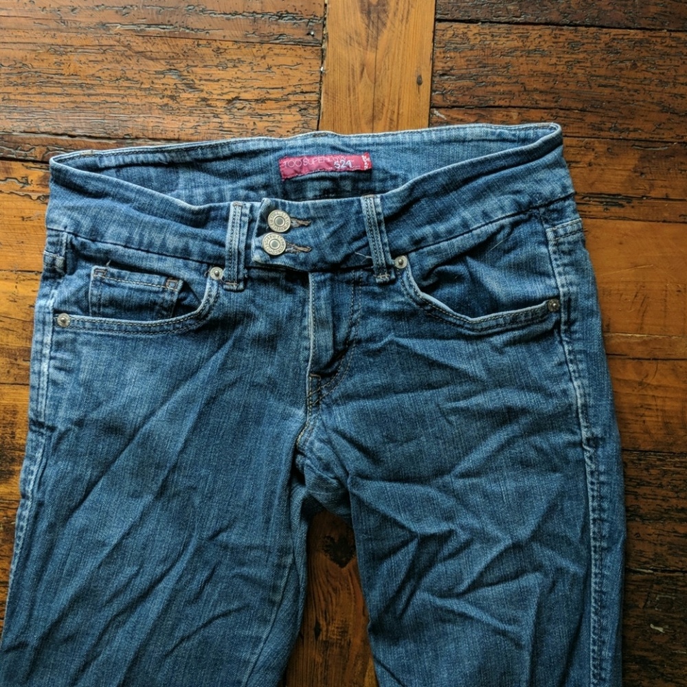 Levi 524 jeans